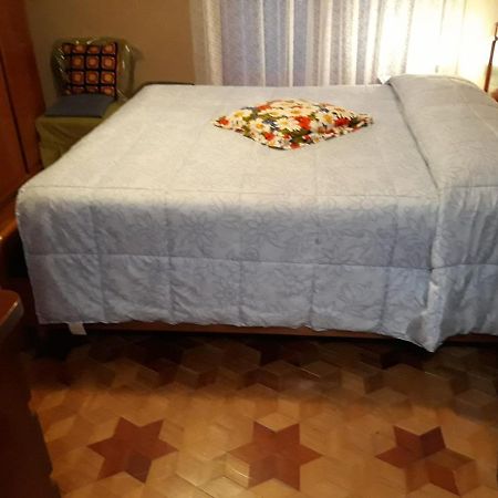 Appartamento Con Parcheggio Pubblico Sotto Casa Saint-Vincent Eksteriør billede