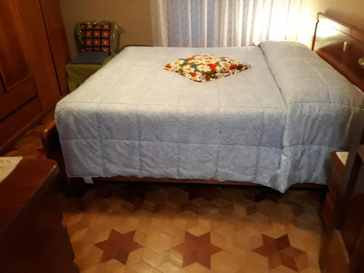 Appartamento Con Parcheggio Pubblico Sotto Casa Saint-Vincent Eksteriør billede